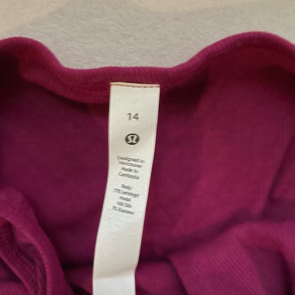 NWT Lululemon Modal Silk Twist Back Yoga Tank Top Size 14 Magenta Purple - Picture 10 of 11